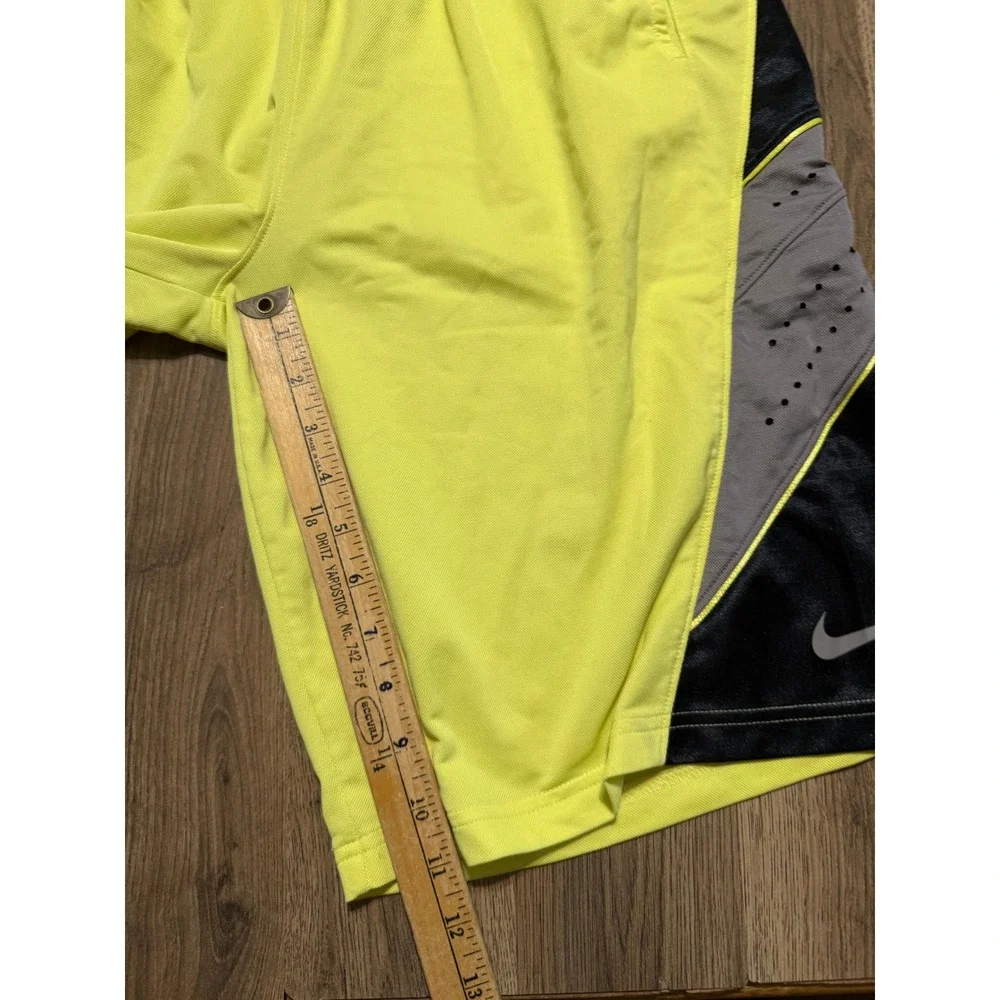Nike Elite Basketball Shorts Mens Large Neon Yellow Volt Athletic Used